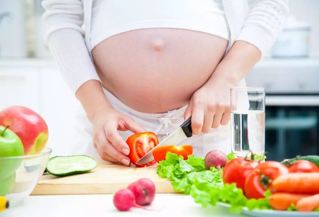 大连百佳妇产医院丨冬季怀孕的孕妇应多吃的6大食品